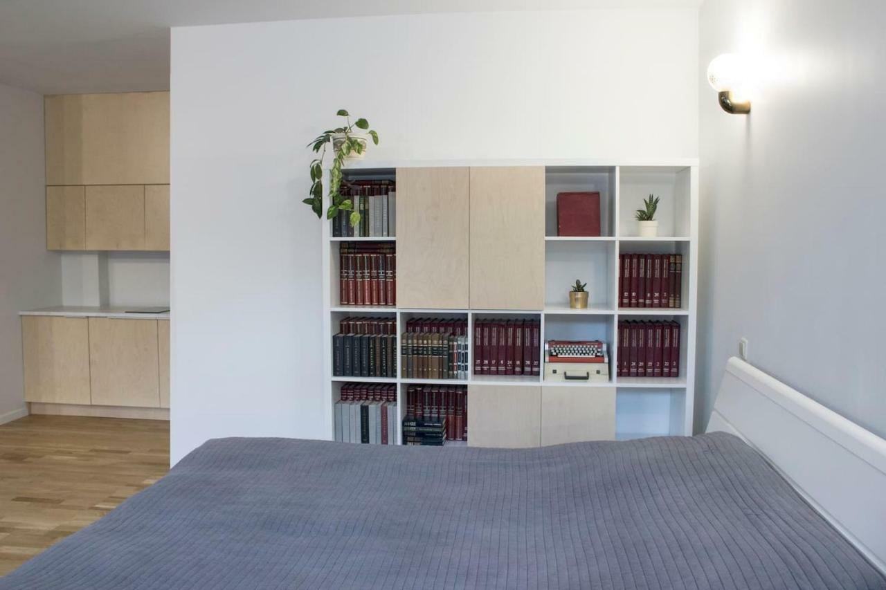 Mini Home Bookshop Studios VNO Exteriör bild
